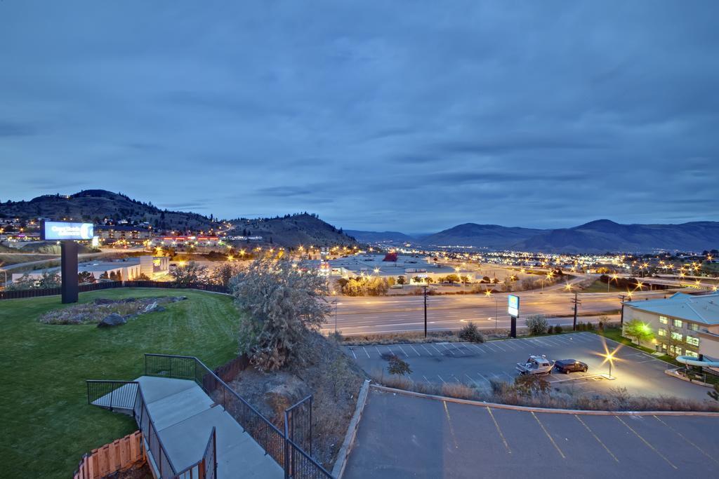 Coast Kamloops Hotel & Conference Centre Kültér fotó