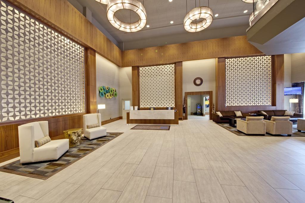 Coast Kamloops Hotel & Conference Centre Kültér fotó