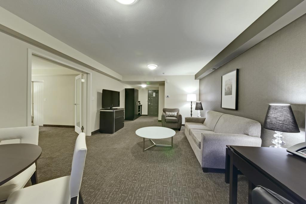 Coast Kamloops Hotel & Conference Centre Kültér fotó